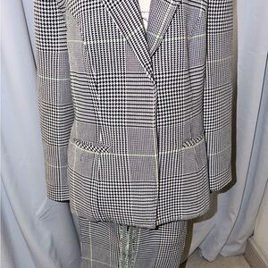 Adidas Ivy Park pants suit.